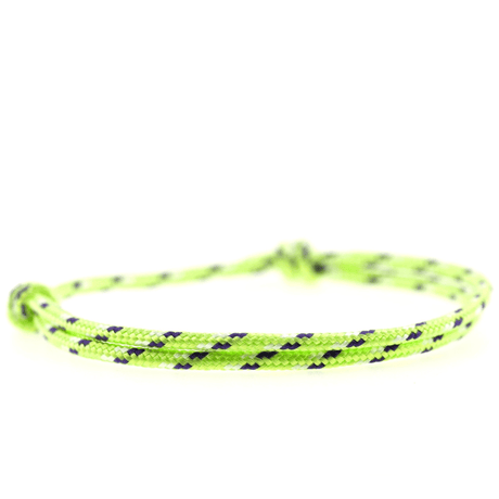 Neon gelbes Surfer Armband von Komimar. Der Perfekte look für den Sommer.